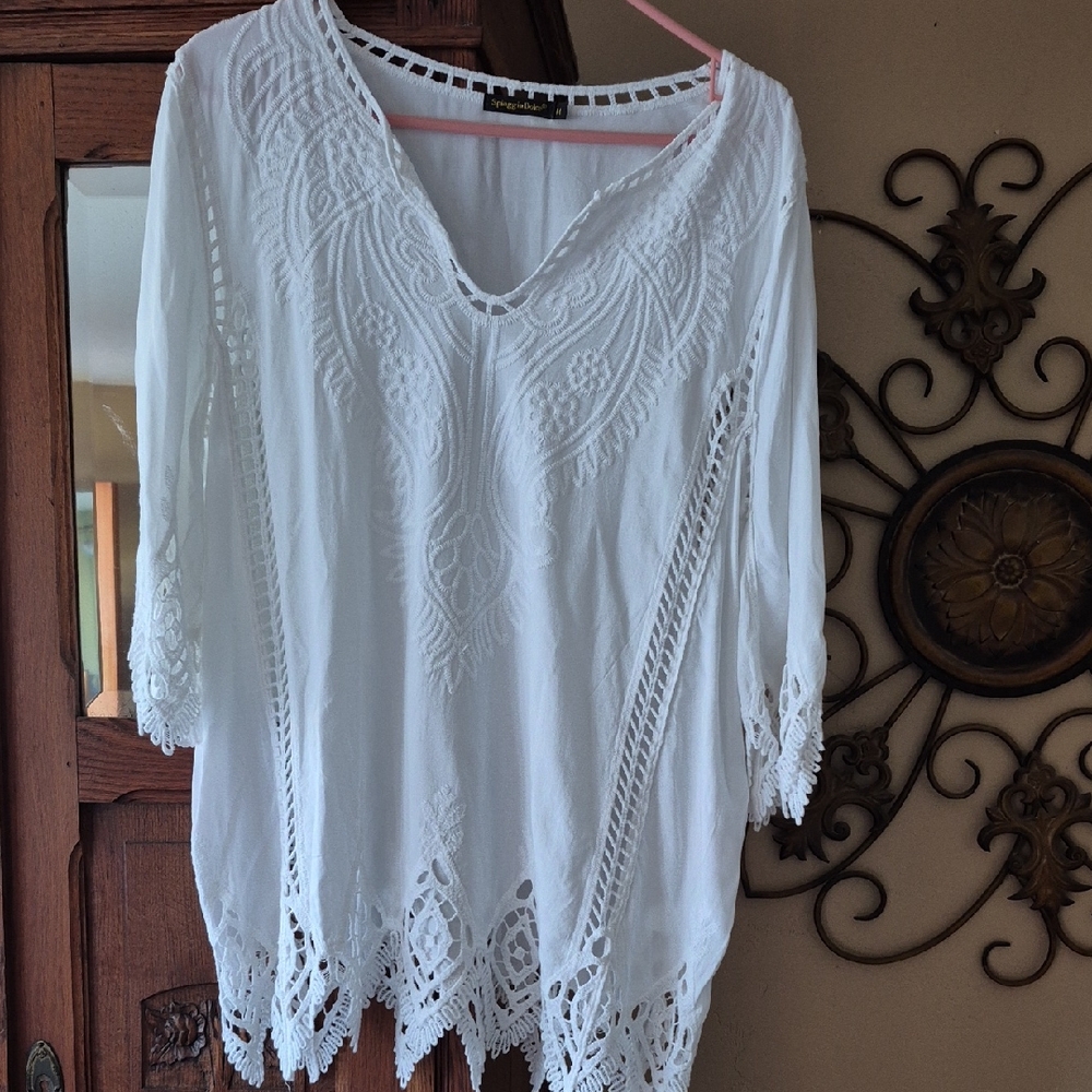Spiaggia Dolce White Crochet-Trim V-Neck Tunic Top